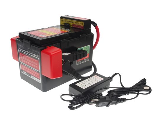 Пусковое устройство бустер 12В максимальный пусковой ток 1800А 20000мАч с фонариком и током холодной прокрутки JTC-7725