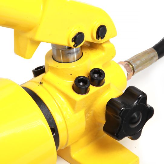 Гидравлический насос ручной 3.2 л Car-Tool CT-E1132