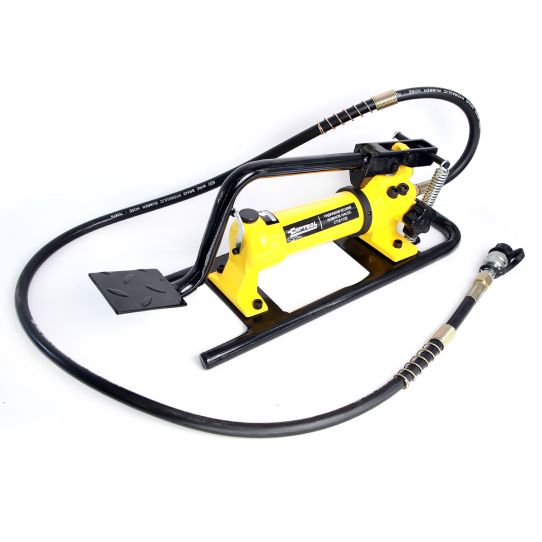 Гидравлический насос ножной 0.6 л, 700 бар Car-Tool CT-E1135