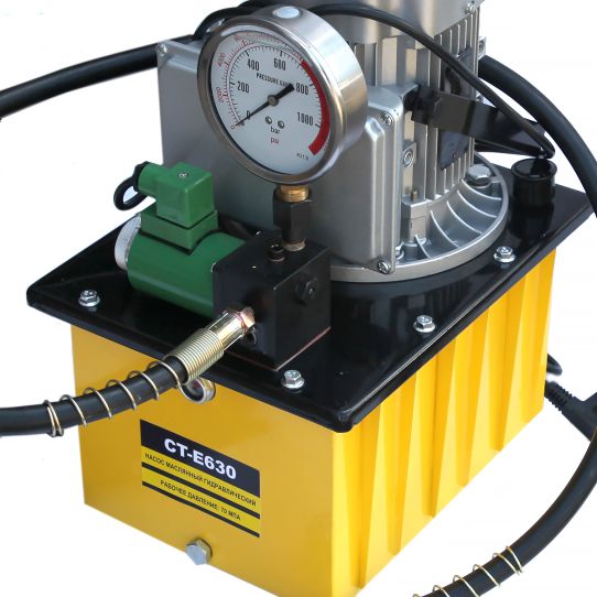 Гидравлический насос, поршневой масляный с электроприводом Car-Tool CT-E630