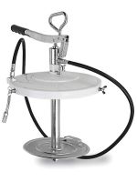 Нагнетатель смазки ручной для бочек 20 л, давление до 350 бар, шланг 1.5 м, переносной Samoa 151102