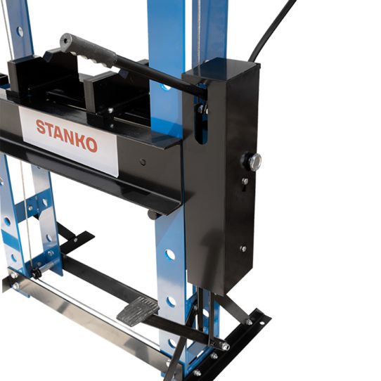 Пресс гидравлический 50 т Станкоимпорт SD0809CE напольный