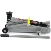 Подкатной гидравлический домкрат до 2 тонн, 135-385мм Matrix 51028 Подкатной гидравлический домкрат до 2 тонн, 135-385мм Matrix 51028