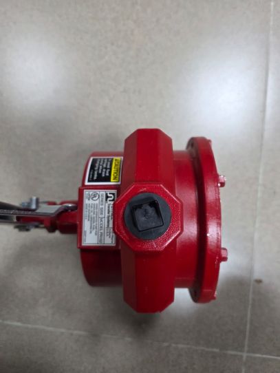 Насос ручной мембранный диафрагменный бочковой для бензина, дизеля, керосина 76 л/м, FILL-RITE FR152, красный, алюминий