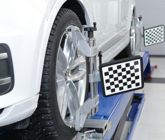 Легковой комплект для сход-развала Техносоюз до 24 дюйма TS5.5D-4L+7212 T грузоподъемность 5.5т