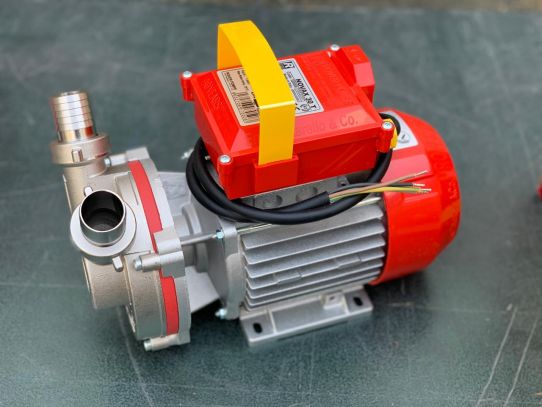Вихревой насос для перекачки топлива Roverpompe NOVAX 30T_380В 0.75 кВт поверхностный с производительностью 85 л/м 380