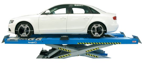 Стенд сход-развал 3D для легковых автомобилей напольный Ravaglioli RAVTD3000SP