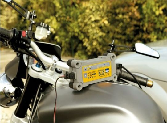 Зарядное устройство 12 В 220 В GYS 029378