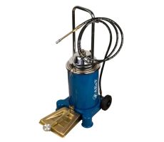 Нагнетатель смазки ножной для бочек 13 л, AE&T HG-68012F 300-350 бар, механический, с длиной подающего шланга на 2.5 м