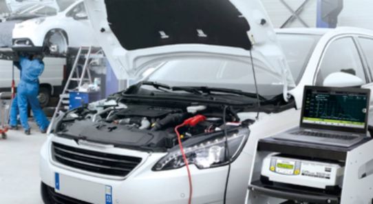 Портативное зарядное устройство 12В для аккумуляторов GEL и WET, ток заряда до 50А GYS 029088 Gysflash 50.12 HF