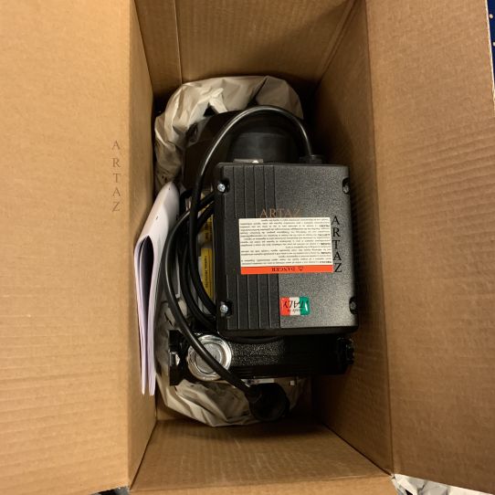 Насос для дизеля 220 в Adam Pumps PA3-150 PA1500