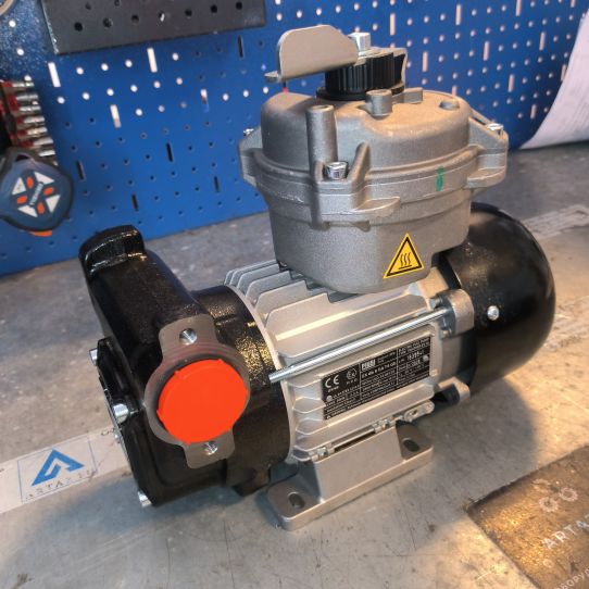 Насос для перекачки бензина PIUSI PANTHER EX 56 220в F00580000