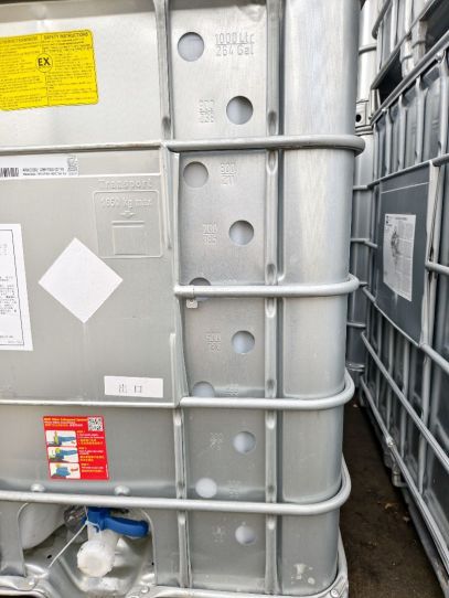 Еврокуб 1000 литров на металлическом поддоне в металле (БУ, промытый)