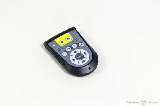 Стенд сход-развал бесконтактный напольный для легковых автомобилей Техновектор P 8218