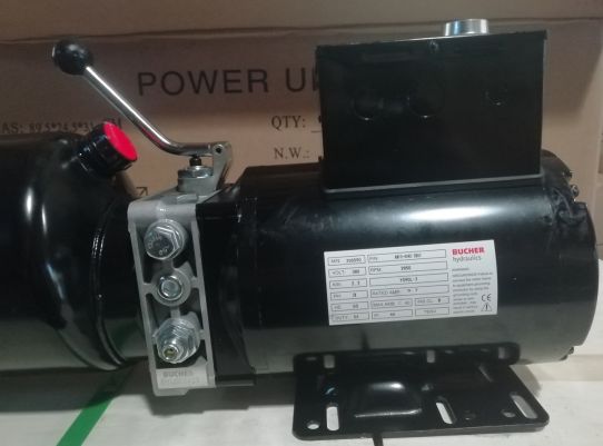 Легковой комплект для сход-развала Техносоюз до 24 дюйма F4D4+T7204 TAS грузоподъемность 4т