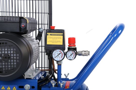 Поршневой компрессор 50 л, 446 л/м, 220В, 3 кВт, ременной, масляный Nordberg NCE50/480