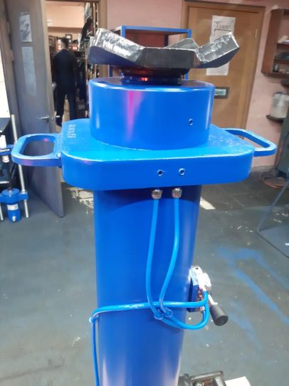 Канавный гидравлический подъемник 15 т, рельсовый одноштоковый КПП15Р1000П ARTAZ