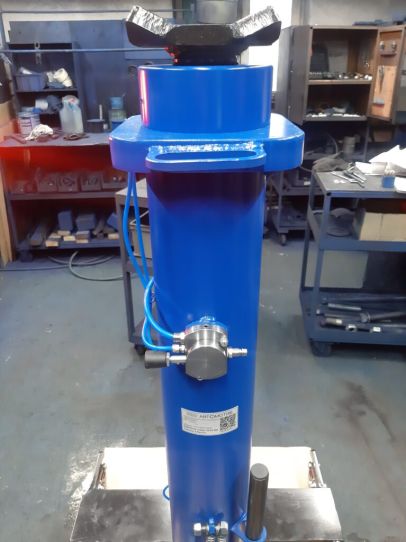 Канавный гидравлический подъемник 15 т, рельсовый одноштоковый КПП15Р1000П ARTAZ