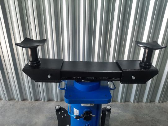 Канавный гидравлический подъемник 16 т, напольный, двухштоковый КППТ16Р1200Ф ARTAZ