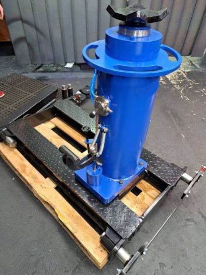 Канавный гидравлический подъемник 16 т рельсовый двухштоковый КППТ16Р1200ПР ARTAZ