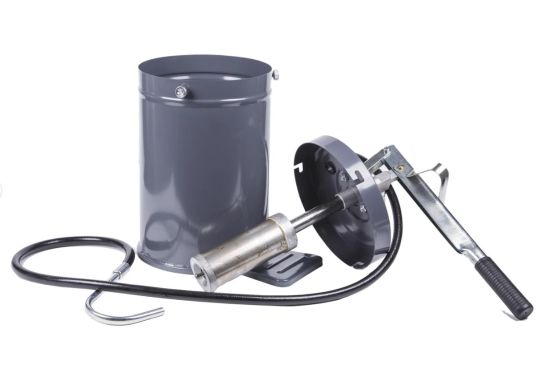 Нагнетатель масла ручной 10 л, KraftWell KRW1795A