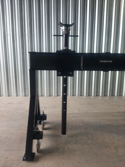 Страховочный козел 15 т. КС15