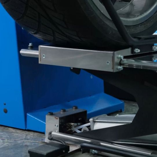 Пневматический лифт для подъема легковых и грузовых колес, 70 кг Sivik КС-239