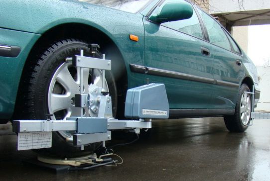 Стенд сход-развал лазерный мобильный для легковых автомобилей System4you СКО-1М