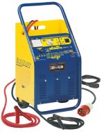 Пуско-зарядное устройство для 12В и 24В аккумуляторов с пусковым током 1200А 025394 GYS