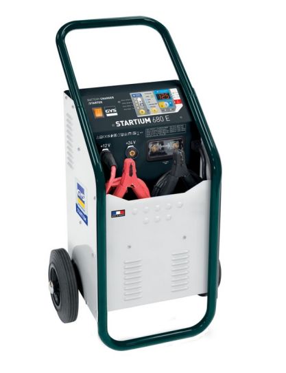 Пуско-зарядное устройство для 12В и 24В аккумуляторов с пусковым током 550А 026490 GYS