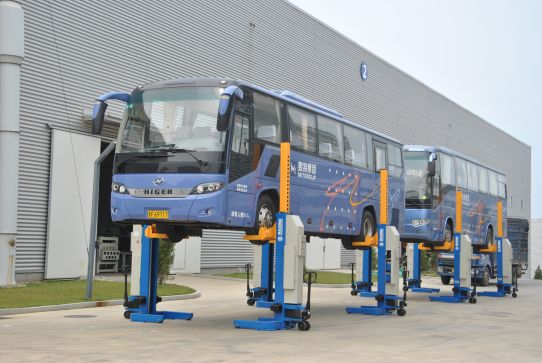 Подкатной подъемник для грузовых автомобилей электрогидравлический 45т Maxima FC75W-6, 6 колонн