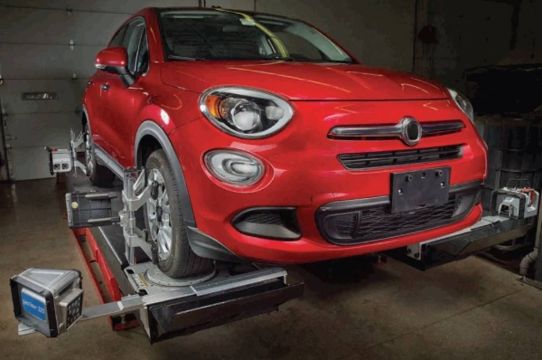 Стенд сход-развал 3D настенный для легковых автомобилей Hofmann EEWAEU751H1