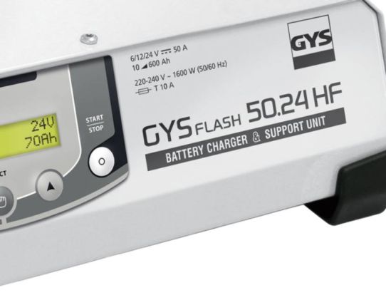 Зарядное устройство для аккумуляторов 6В/12В/24В с импульсным восстановлением и десульфатацией GYS 029095 Gysflash 50.24 HF