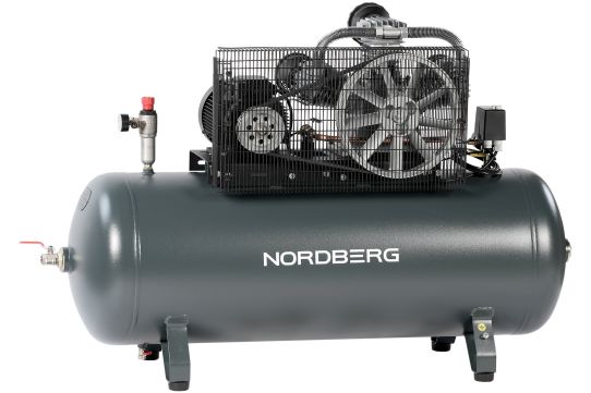 Поршневой компрессор 270 л, 950 л/м, 380В, 5.5 кВт, ременной, масляный Nordberg NCP300/950