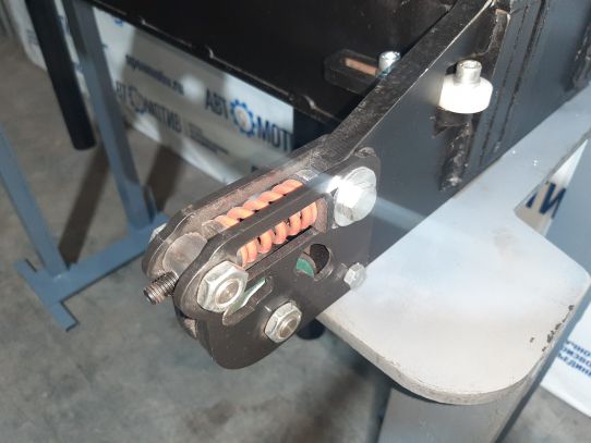 Опорный мост в смотровую канаву 20 т. ОМ20В