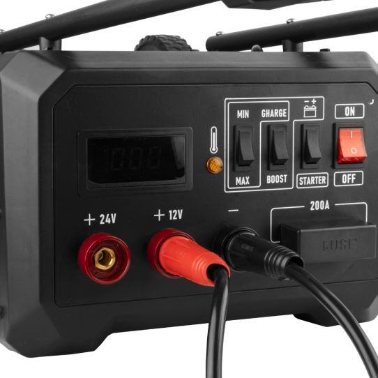 Пуско-зарядное устройство для 12В и 24В аккумуляторов с пусковым током 550A OPT-Start650 Optimus