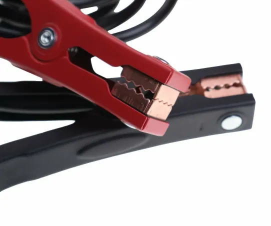 Пуско-зарядное устройство для 12В и 24В аккумуляторов с пусковым током 65А GTE-PC153