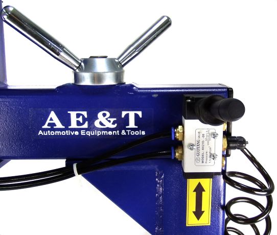 Вулканизатор пневматический AE&T DB-18B 220В
