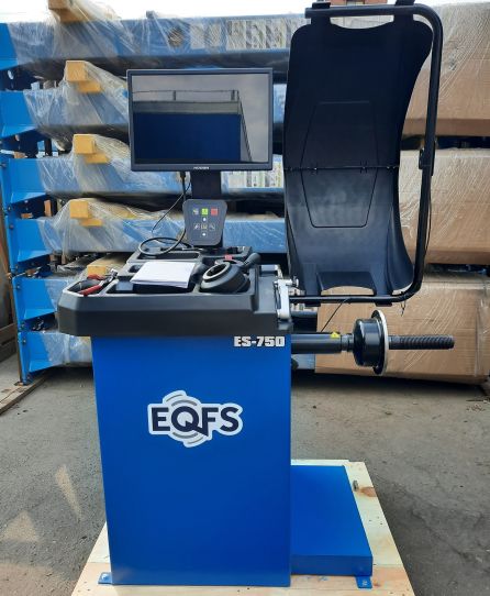 Комплект шиномонтажного оборудования EQFS до 21 дюйма H-21-750-40-DG с 2 домкратами и пневмогайковертом