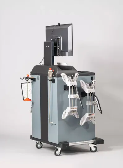 Стенд сход-развал 3D для легковых автомобилей настенный Техновектор P 7204 KAS