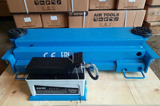 Траверса пневмогидравл. для ножничных и 4-стоечных, в яму, 3 т, Техносоюз TH-3TP