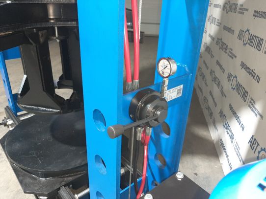 Пресс электрогидравлический ARTAZ ПГШ150 150т, напольный