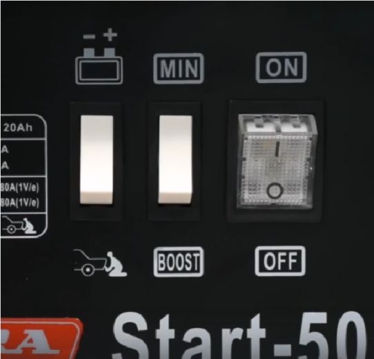 Пуско-зарядное устройство для аккумуляторов 12В и 24В с пусковым током 180А 13008 Aurora