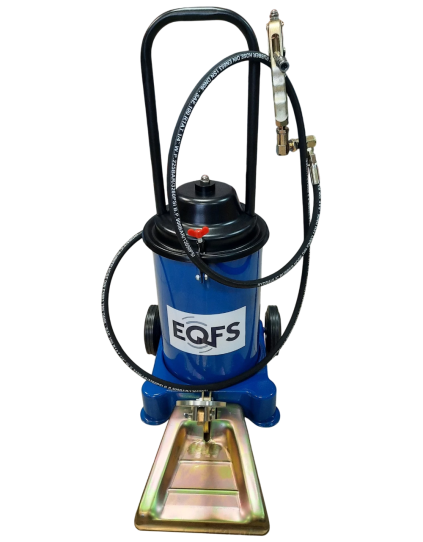 Нагнетатель смазки ножной с емкостью 13 л, выходным давлением до 400 бар, производительность 350-400 г/мин EQFS ES-60400