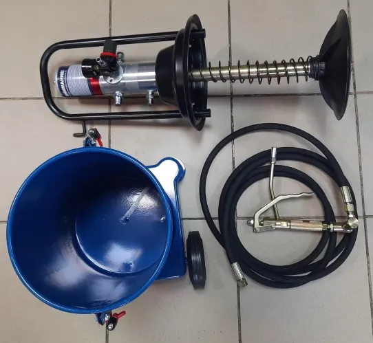 Нагнетатель смазки пневматический 13 л с рабочим давлением 6-8 бар и производительностью 850 г/мин, EQFS ES-60500