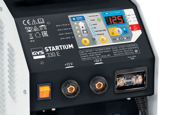 Пуско-зарядное устройство для 12В и 24В аккумуляторов с пусковым током 165А 026469 GYS
