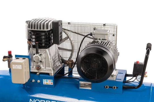 Поршневой компрессор 300 л, 810 л/м, 380В, 5.5 кВт, ременной, масляный Nordberg ECO NCE300/810