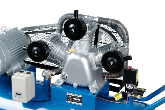 Поршневой компрессор 300 л, 800 л/м, 380В, 5.5 кВт, ременной, масляный Nordberg NCE300/800
