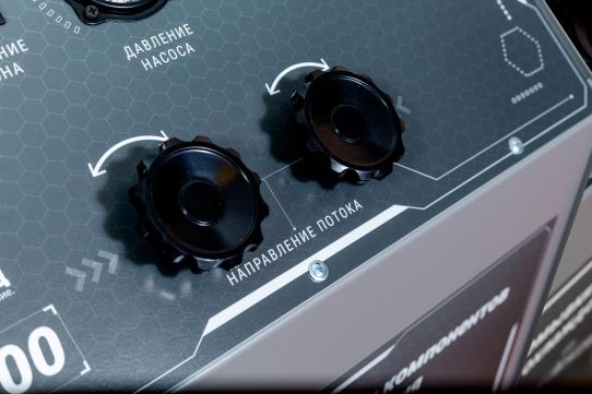 Установка для замены охлаждающей жидкости передвижная 220В, мощность тена 3.15 кВт, насос до 52 л/мин, ТехСтенд РС1100