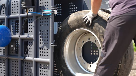 Защитная автоматическая клеть Nordberg 46TC12 для грузовых колёс с Ti10D и CH5F